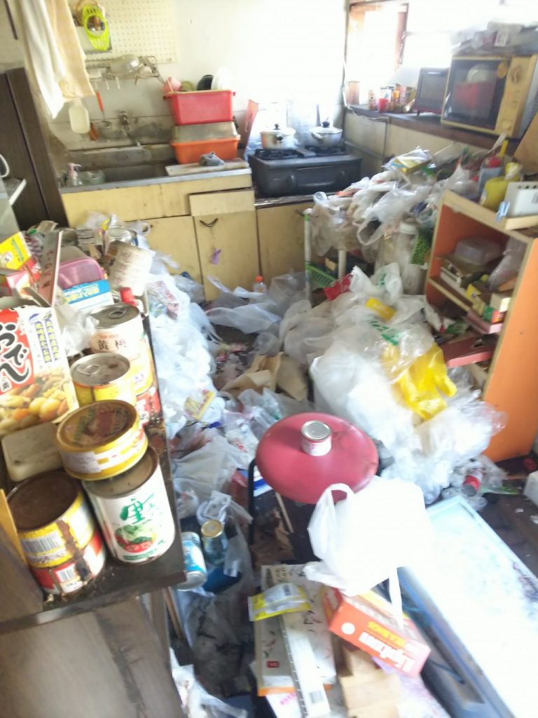 【福山市】ゴミ屋敷の出張不用品回収・処分ご依頼