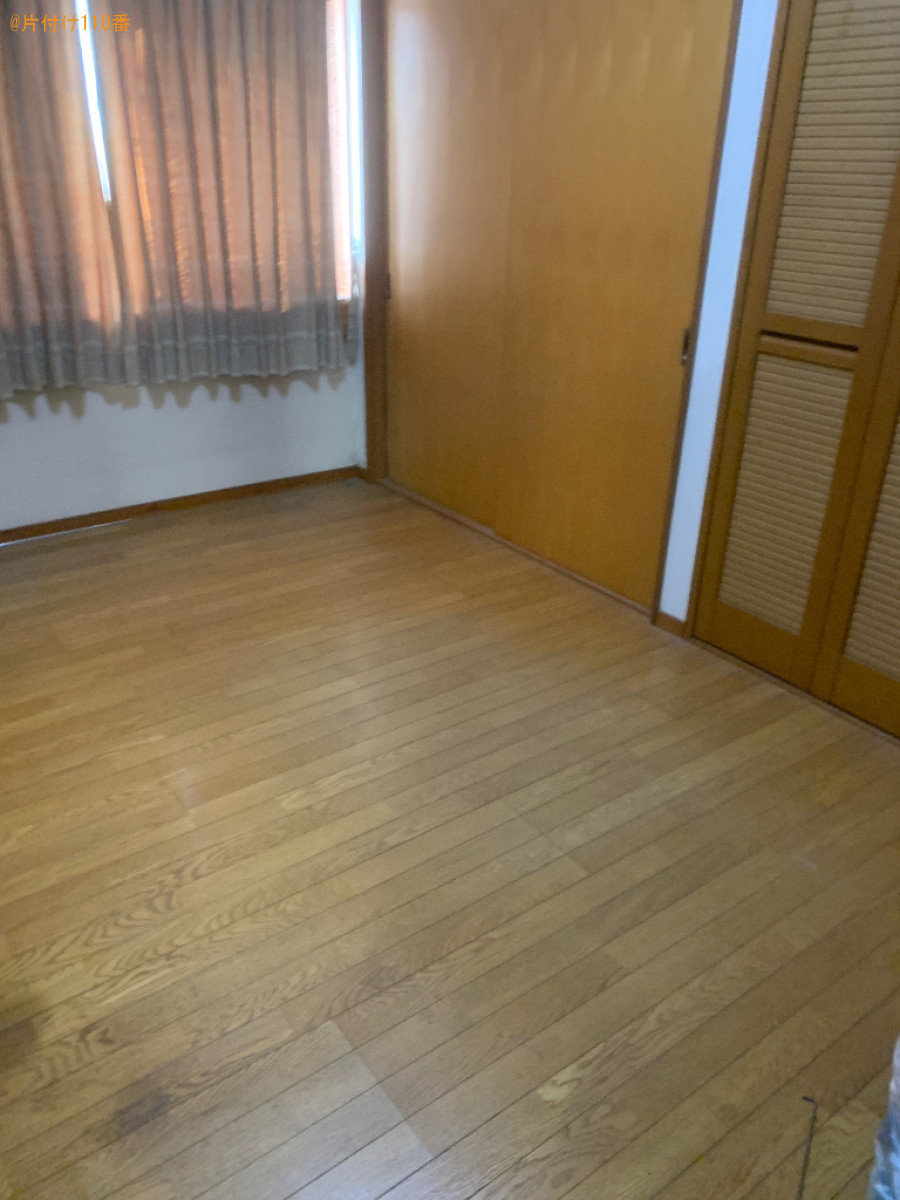 冷蔵庫、テレビ、タンス、布団、ベッド、鏡台等の回収・処分ご依頼