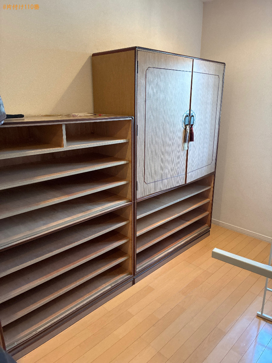 【福山市水呑町】婚礼タンス、ローテーブル、椅子等の回収・処分